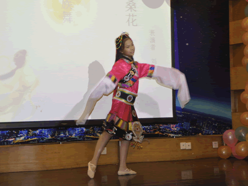 舞蹈.gif