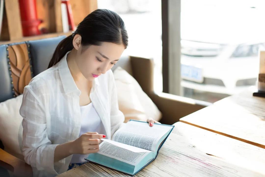 煥廷說(shuō)法|“小三破壞我婚姻,我卻被她告了”:婚姻里的3個(gè)潛規(guī)則,你越早知道越好!